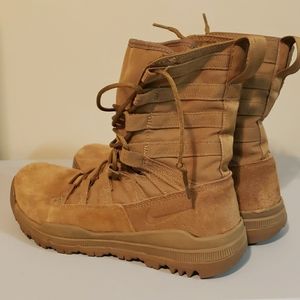 Nike SFB boots tan